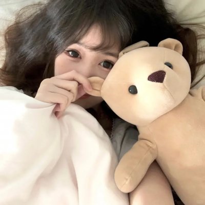 骑着鱼的猫