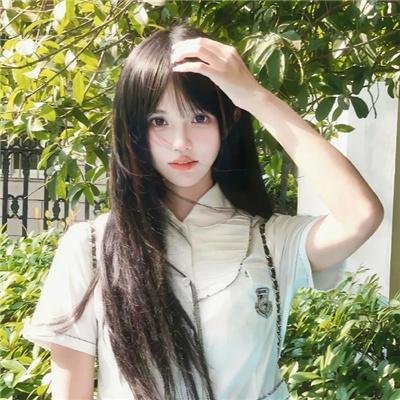 白色的女人